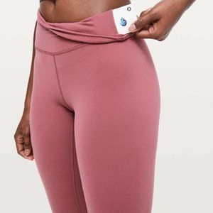 Misty Merlot 28" Aligns Lululemon